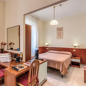 Katty Otel