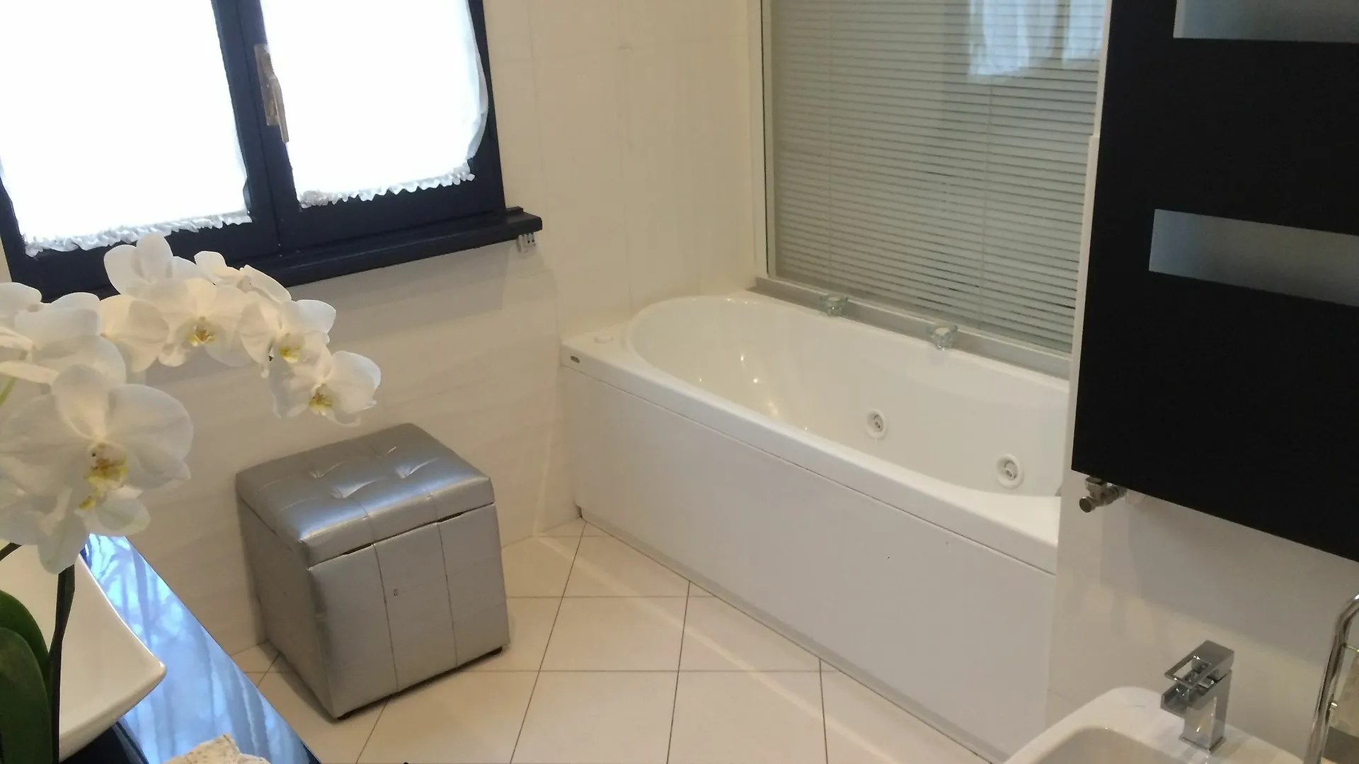 Luxury Property In Vatican Area Rome Apartment